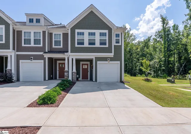 Photo 1 of Townhouse for sale at 129 Shager Pl, Travelers Rest, SC 29690 | MLS# 1602862 | Listing updated on 2026-09-11