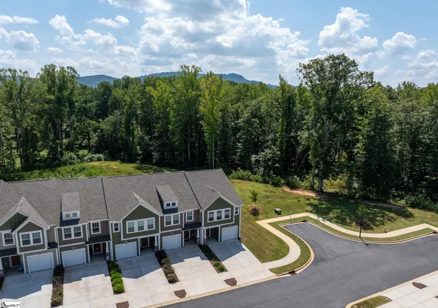 Photo 3 of Townhouse for sale at 129 Shager Pl, Travelers Rest, SC 29690 | MLS# 1602862 | Listing updated on 2026-09-11