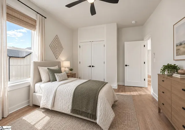 Photo 40 of Single family home for sale at 323 Hunts Brg Rd, Greenville, SC 29617 | MLS# 1604165 | Listing updated on 2026-10-07