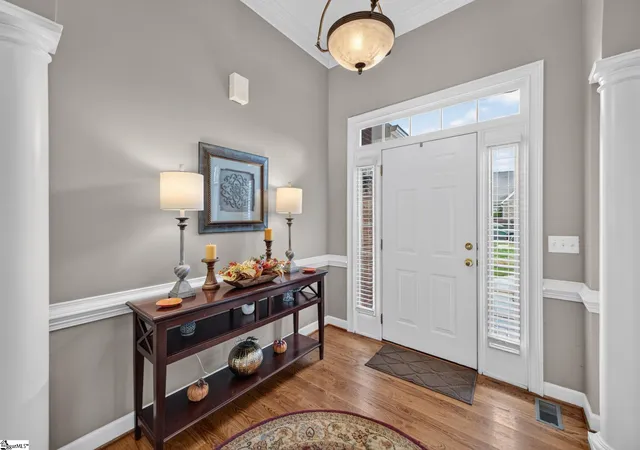 Photo 3 of Single family home for sale at 122 Brighton Cir, Easley, SC 29642 | MLS# 1606444 | Listing updated on 2026-10-14