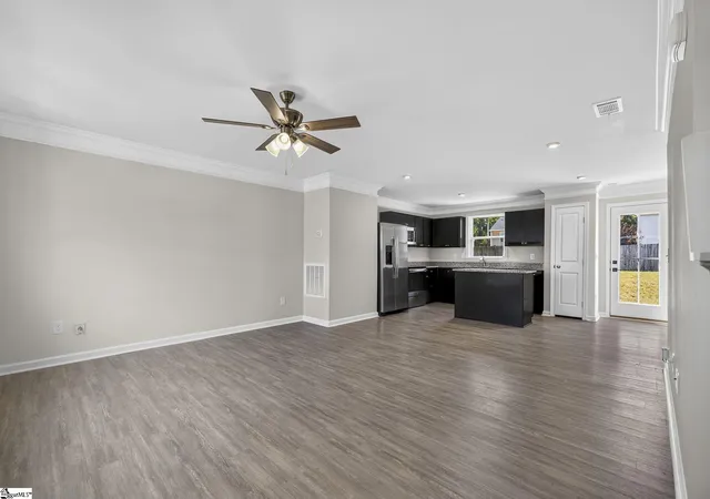 Photo 3 of Single family home for sale at 406 Edenvale Dr, Greer, SC 29651 | MLS# 1602997 | Listing updated on 2026-09-09