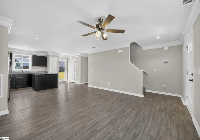 Photo 4 of Single family home for sale at 406 Edenvale Dr, Greer, SC 29651 | MLS# 1602997 | Listing updated on 2026-09-09