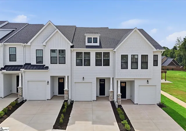 Photo 1 of Sale Pending at 9 Hagen Ln, Simpsonville, SC 29681 | MLS# 1604662 | Listing updated on 2026-10-09