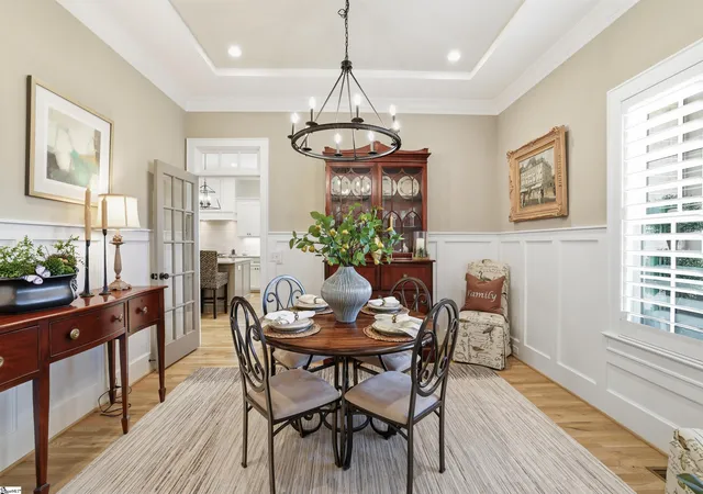 Photo 3 of Single family home for sale at 401 Southern Beech Ct, Simpsonville, SC 29681 | MLS# 1605882 | Listing updated on 2026-10-06