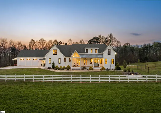 Photo 1 of Single family home for sale at 331 Bakerville Rd, Easley, SC 29642 | MLS# 1598407 | Listing updated on 2026-10-24