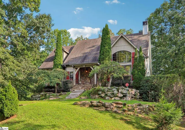 Photo 1 of Single family home for sale at 364 Old Hwy 25, Travelers Rest, SC 29690 | MLS# 1603532 | Listing updated on 2026-09-11