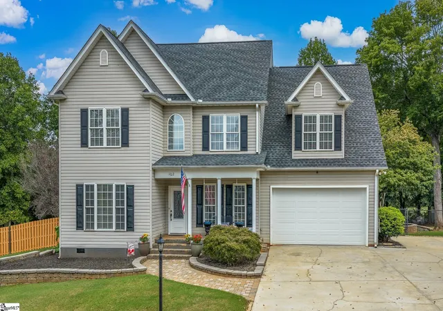 Photo 1 of Single family home for sale at 102 Laughing Tree Ct, Fountain Inn, SC 29644 | MLS# 1604024 | Listing updated on 2026-10-01