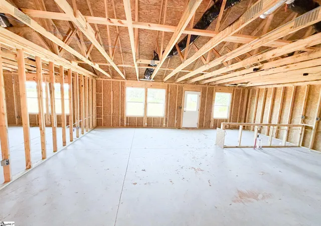 Photo 2 of Single family home for sale at 295 Henderson Rd, Gray Court, SC 29645 | MLS# 1596012 | Listing updated on 2026-09-17