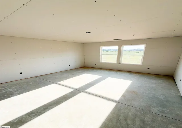 Photo 3 of Single family home for sale at 295 Henderson Rd, Gray Court, SC 29645 | MLS# 1596012 | Listing updated on 2026-09-28