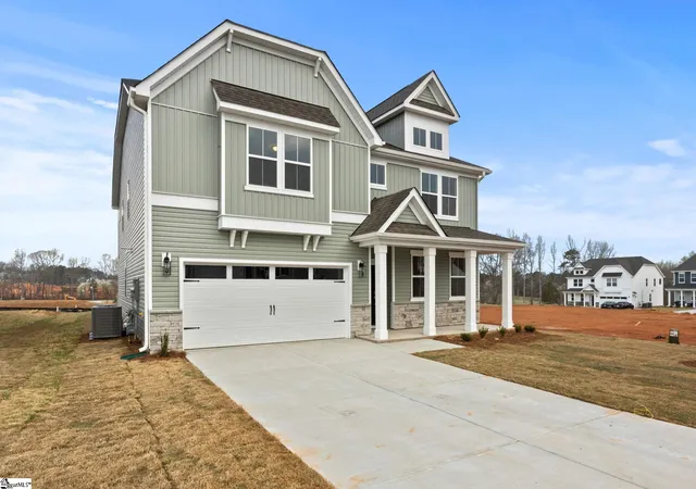 Photo 3 of Single family home for sale at 172 Anderson Oaks Ln #72, Easley, SC 29642 | MLS# 1597674 | Listing updated on 2026-10-02