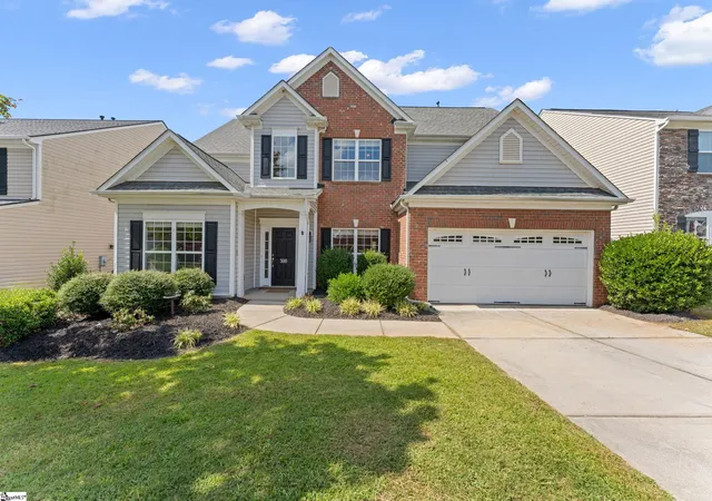 Photo 1 of Single family home for sale at 300 Roanoke Way, Greenville, SC 29607 | MLS# 1605597 | Listing updated on 2026-10-05