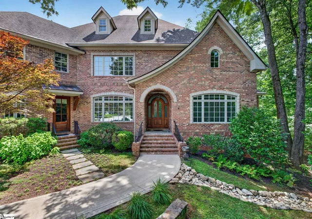 Photo 3 of Single family home for sale at 105 Treetops Ct, Greer, SC 29650 | MLS# 1594735 | Listing updated on 2026-09-05