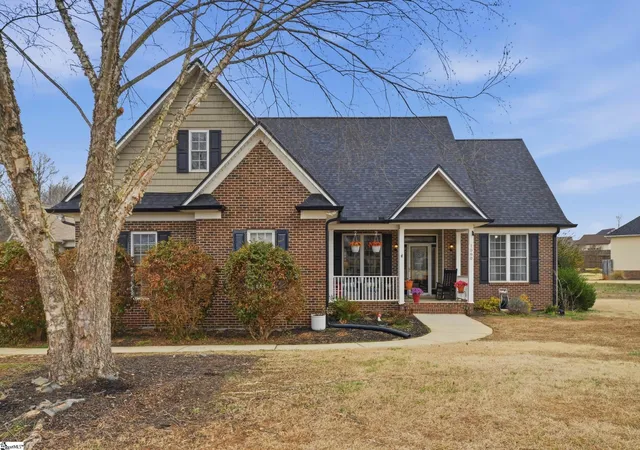 Photo 1 of Single family home for sale at 1080 Corie Crst Dr, Boiling Springs, SC 29316 | MLS# 1605388 | Listing updated on 2026-10-01