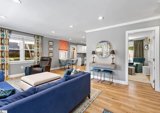 Photo 4 of Single family home for sale at 27 Sir Abbott St, Greenville, SC 29607 | MLS# 1602822 | Listing updated on 2026-09-03