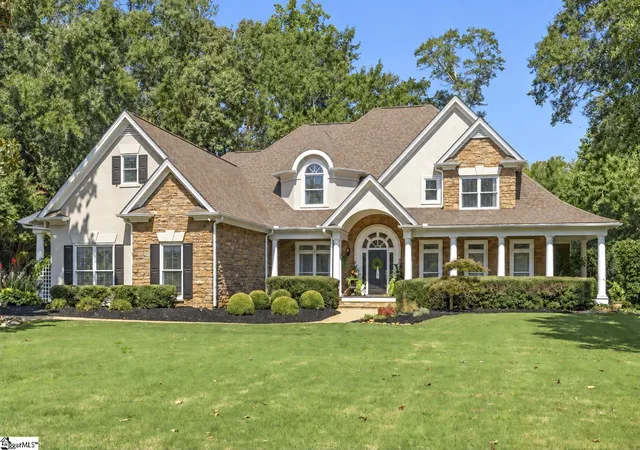 Photo 1 of Single family home for sale at 102 Powers Garden Rd, Simpsonville, SC 29681 | MLS# 1603101 | Listing updated on 2026-09-11