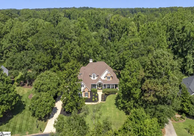 Photo 2 of Single family home for sale at 102 Powers Garden Rd, Simpsonville, SC 29681 | MLS# 1603101 | Listing updated on 2026-09-11