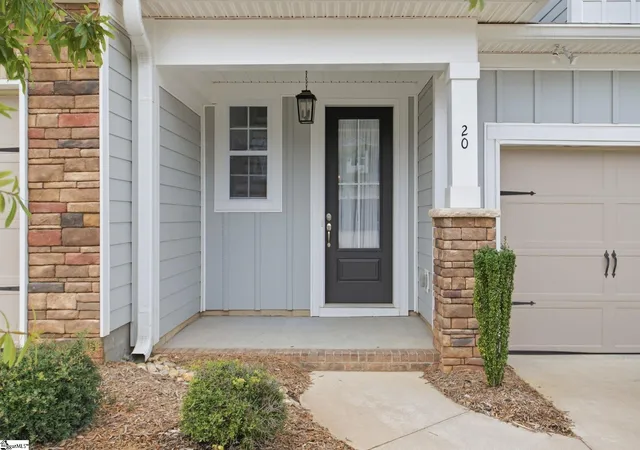 Photo 2 of Townhouse for sale at 20 Hasbrook Ln, Greenville, SC 29607 | MLS# 1604755 | Listing updated on 2026-10-27