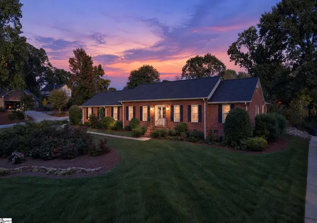 Photo 3 of Single family home for sale at 126 Woody Crk Rd, Greer, SC 29650 | MLS# 1606176 | Listing updated on 2026-10-10