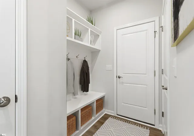 Photo 2 of Single family home for sale at 303 E Pyrenees Dr, Wellford, SC 29385 | MLS# 1605358 | Listing updated on 2026-10-14