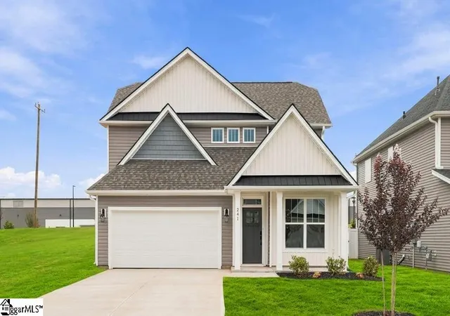 Photo 1 of Single family home for sale at 241 Chapel Creek Ct, Greenville, SC 29605 | MLS# 1584518 | Listing updated on 2026-10-27