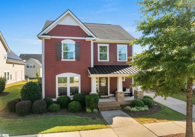 Photo 1 of Single family home for sale at 15 Wagram Way, Greenville, SC 29607 | MLS# 1605412 | Listing updated on 2026-10-02