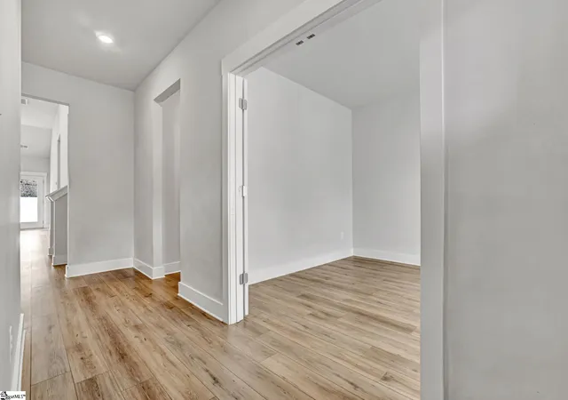 Photo 3 of Townhouse for sale at 227 Woodhouse Way, Greenville, SC 29605 | MLS# 1602967 | Listing updated on 2026-09-09