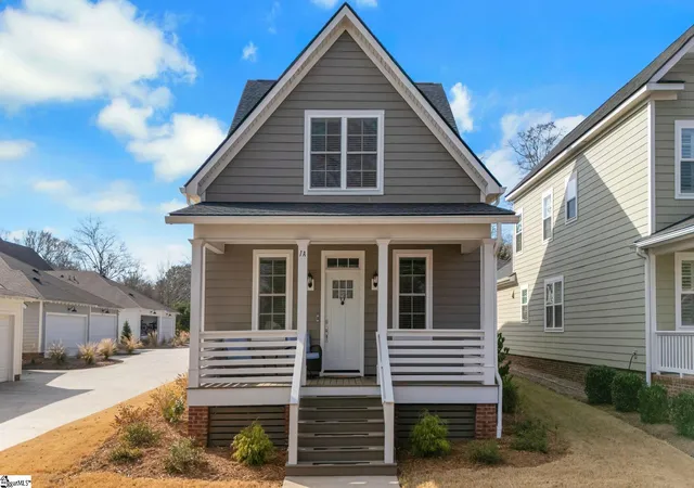 Photo 1 of Single family home for sale at 1a Love Dr, Travelers Rest, SC 29690 | MLS# 1602721 | Listing updated on 2026-09-02