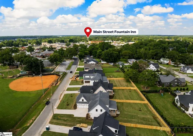 Photo 3 of Single family home for sale at 117 Cannon Ave, Fountain Inn, SC 29644 | MLS# 1602824 | Listing updated on 2026-09-13