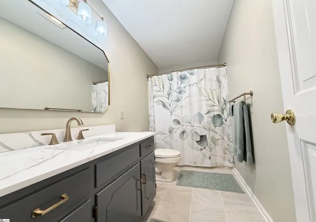 Photo 3 of Single family home for sale at 103 David St, Laurens, SC 29360 | MLS# 1603087 | Listing updated on 2026-09-06