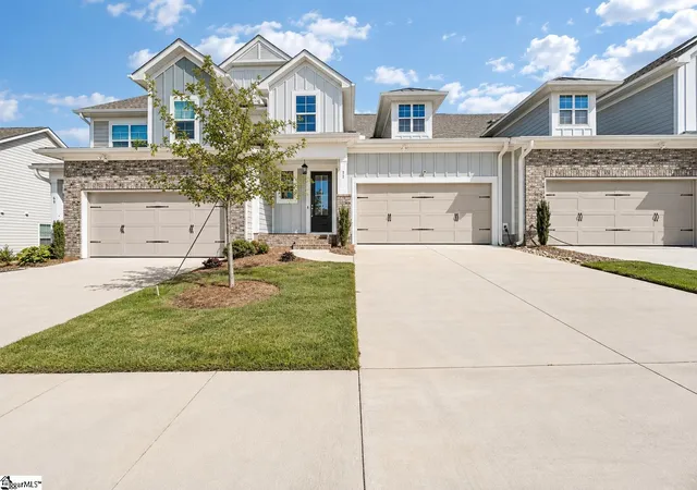 Photo 1 of Townhouse for sale at 71 Hensley Rd, Greenville, SC 29607 | MLS# 1606357 | Listing updated on 2026-10-15