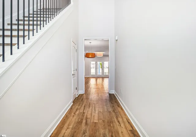 Photo 3 of Townhouse for sale at 71 Hensley Rd, Greenville, SC 29607 | MLS# 1606357 | Listing updated on 2026-10-15