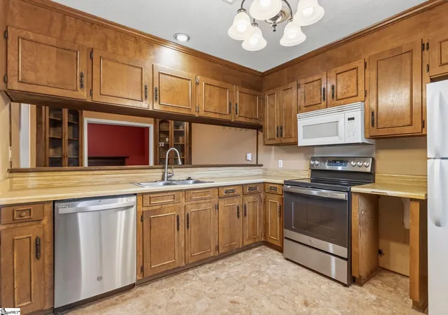 Photo 3 of Condo for sale at 3106 Bethel Rd #1, Simpsonville, SC 29681 | MLS# 1603044 | Listing updated on 2026-09-05