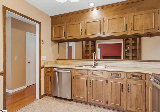 Photo 4 of Condo for sale at 3106 Bethel Rd #1, Simpsonville, SC 29681 | MLS# 1603044 | Listing updated on 2026-09-05