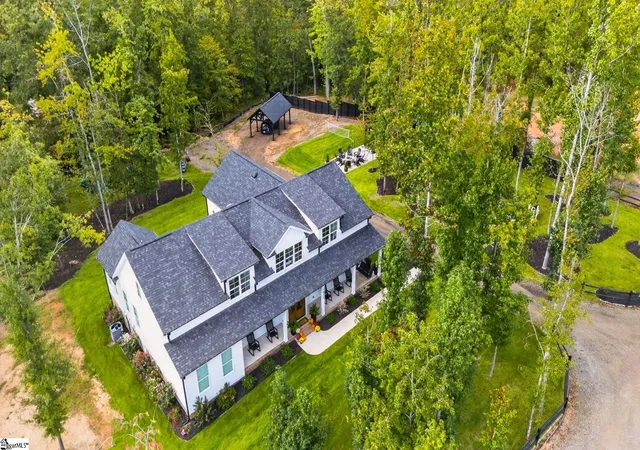 Photo 50 of Single family home for sale at 1011 Center Rd, Taylors, SC 29687 | MLS# 1605512 | Listing updated on 2026-10-26