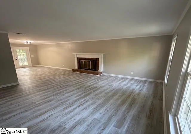 Photo 2 of Single family home for sale at 107 Ikes Ct, Taylors, SC 29687 | MLS# 1604480 | Listing updated on 2026-09-22