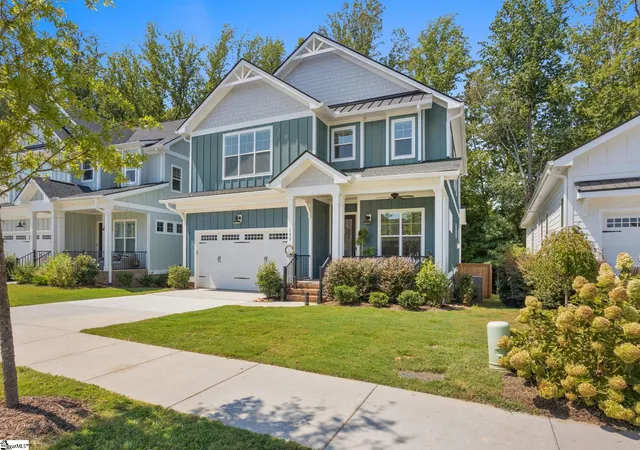 Photo 2 of Single family home for sale at 102 Herty Dr, Travelers Rest, SC 29690 | MLS# 1603020 | Listing updated on 2026-09-04