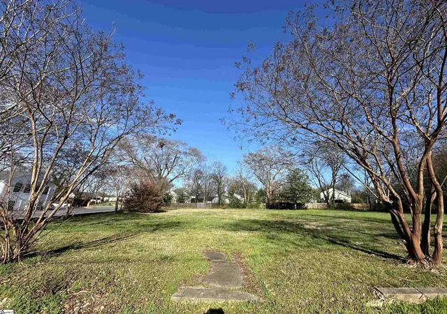 Photo 1 of Land for sale at 00 David St, Greenville, SC 29609 | MLS# 1602916 | Listing updated on 2026-09-04