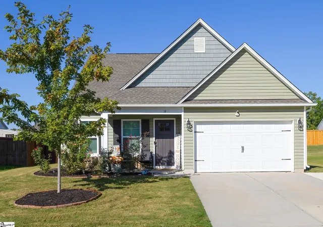Single family home for sale at 14 Steeds Glen Rd, Piedmont, SC 29673 | MLS# 1603531