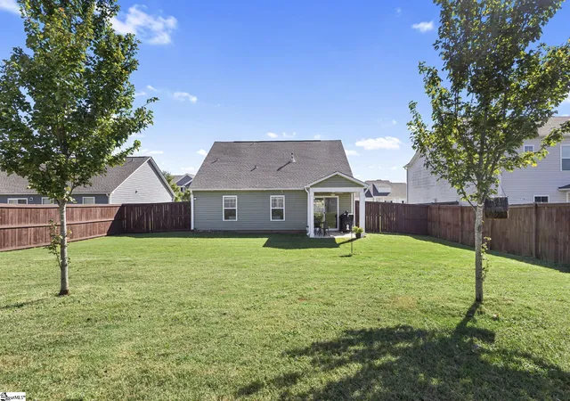Photo 3 of Single family home for sale at 14 Steeds Glen Rd, Piedmont, SC 29673 | MLS# 1603531 | Listing updated on 2026-10-09