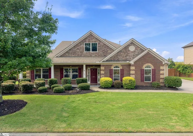 Photo 1 of Single family home for sale at 107 Versilia Ln, Simpsonville, SC 29681 | MLS# 1603476 | Listing updated on 2026-09-10