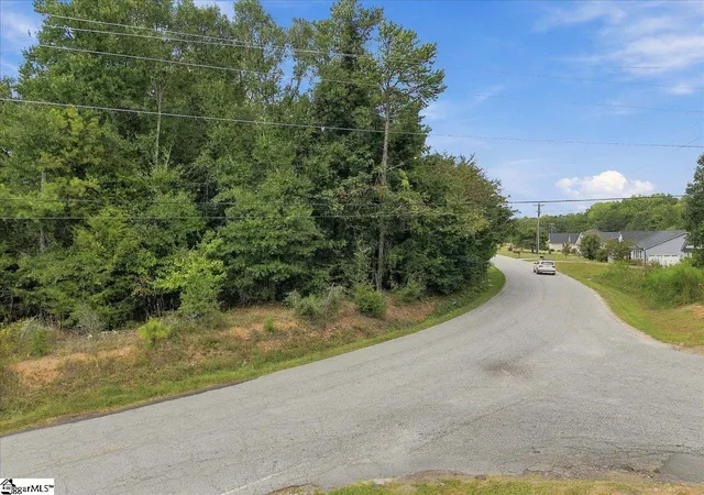Photo 2 of Land for sale at Hipps Rd, Simpsonville, SC 29681 | MLS# 1605610 | Listing updated on 2026-10-09