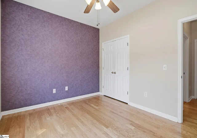 Photo 3 of Single family home for sale at 12 Brittle Crk Ln, Simpsonville, SC 29680 | MLS# 1602814 | Listing updated on 2026-09-18