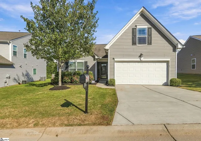 Photo 1 of Single family home for sale at 54 Altamira Way, Simpsonville, SC 29680 | MLS# 1605523 | Listing updated on 2026-10-26