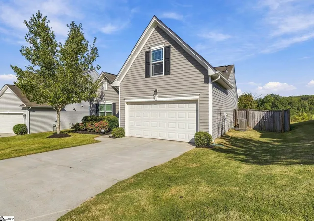 Photo 2 of Single family home for sale at 54 Altamira Way, Simpsonville, SC 29680 | MLS# 1605523 | Listing updated on 2026-10-26