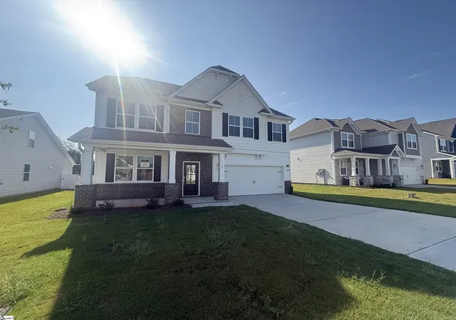 Photo 2 of Single family home for sale at 151 Anderson Oaks Ln #24, Easley, SC 29642 | MLS# 1557541 | Listing updated on 2026-10-01