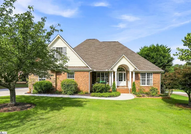 Photo 1 of Single family home for sale at 817 Indian Trail Run, Inman, SC 29349 | MLS# 1601411 | Listing updated on 2026-09-18