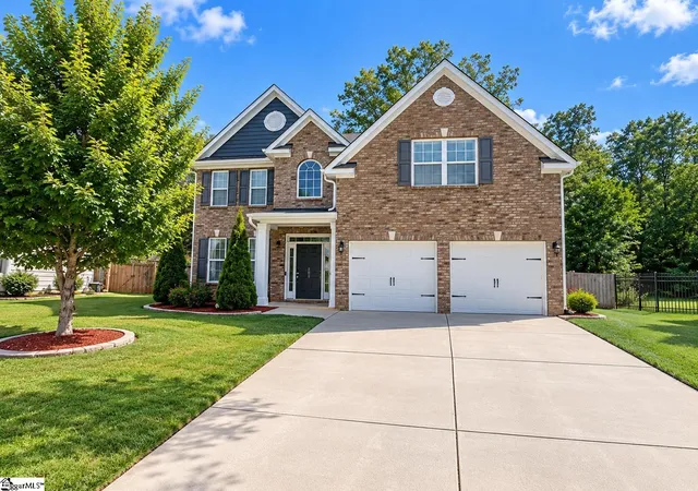 Photo 1 of Single family home for sale at 205 Lambert Ct, Simpsonville, SC 29680 | MLS# 1603515 | Listing updated on 2026-09-11