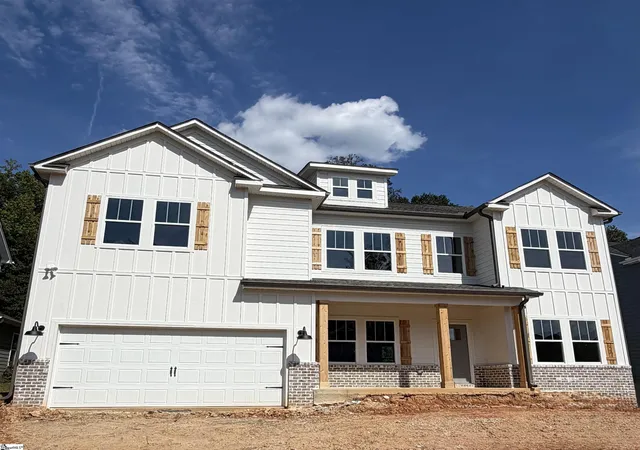 Photo 1 of Single family home for sale at 108 Woodland Chase Ct, Simpsonville, SC 29681 | MLS# 1594667 | Listing updated on 2026-09-14