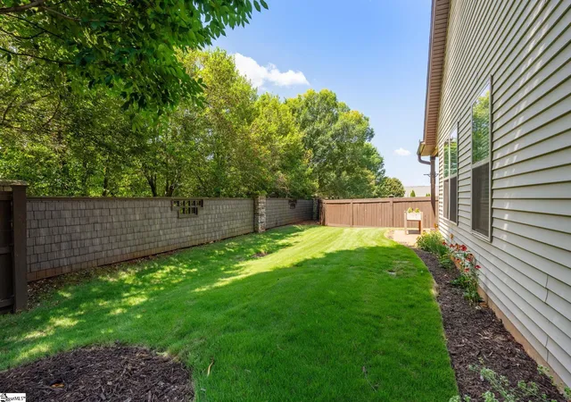 Photo 31 of Single family home for sale at 205 Ashler Dr, Greer, SC 29650 | MLS# 1594799 | Listing updated on 2026-09-01