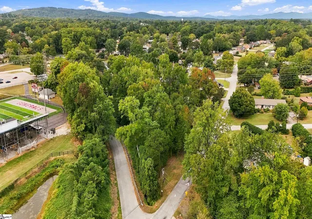 Photo 4 of Land for sale at 3 Balfer Dr, Greenville, SC 29615 | MLS# 1606345 | Listing updated on 2026-10-11